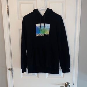 H&M Black Sweatshirt Casual Style